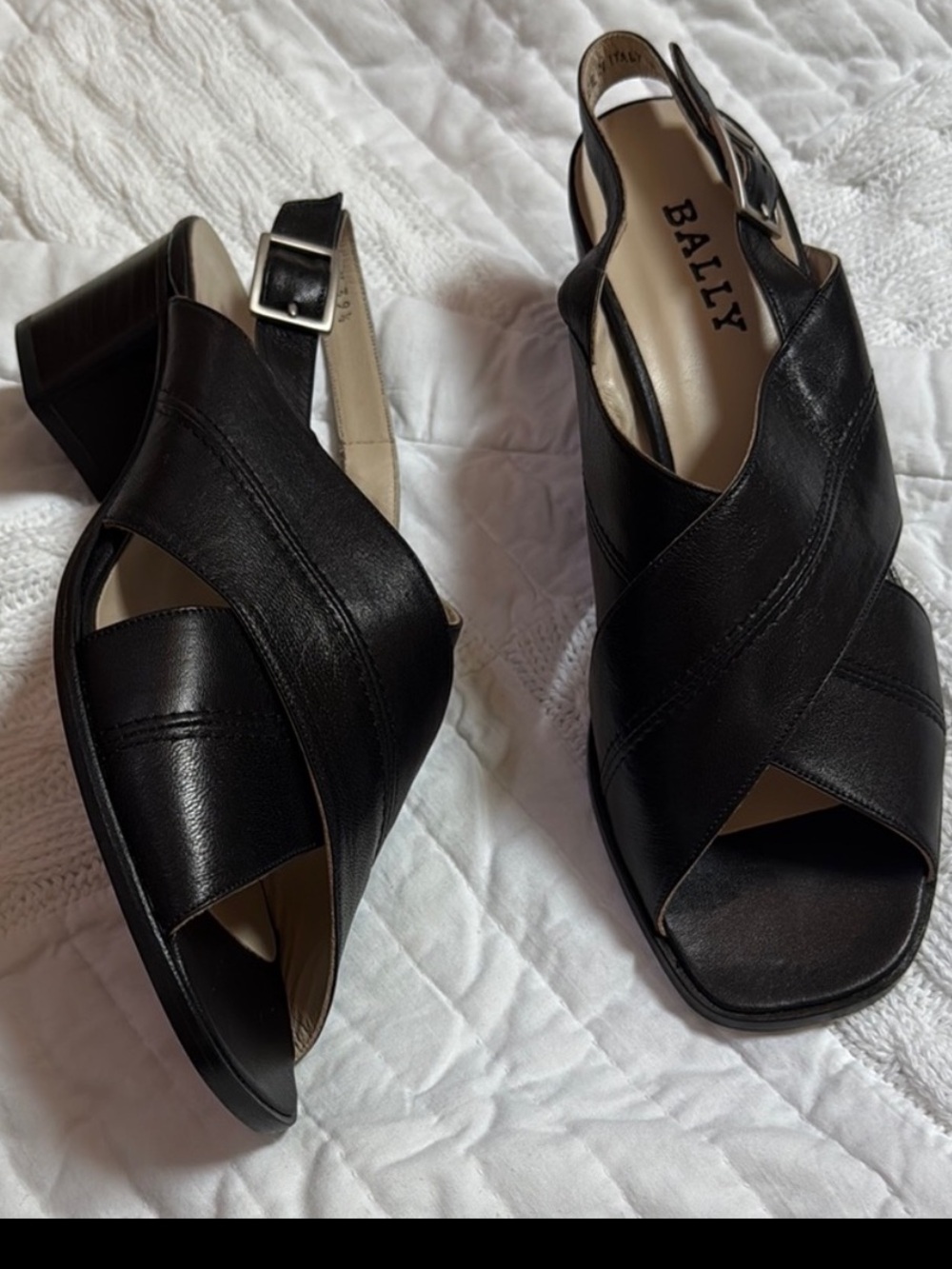 Bally Black Leather Sandals with Crisscross Straps size 39 1/2
